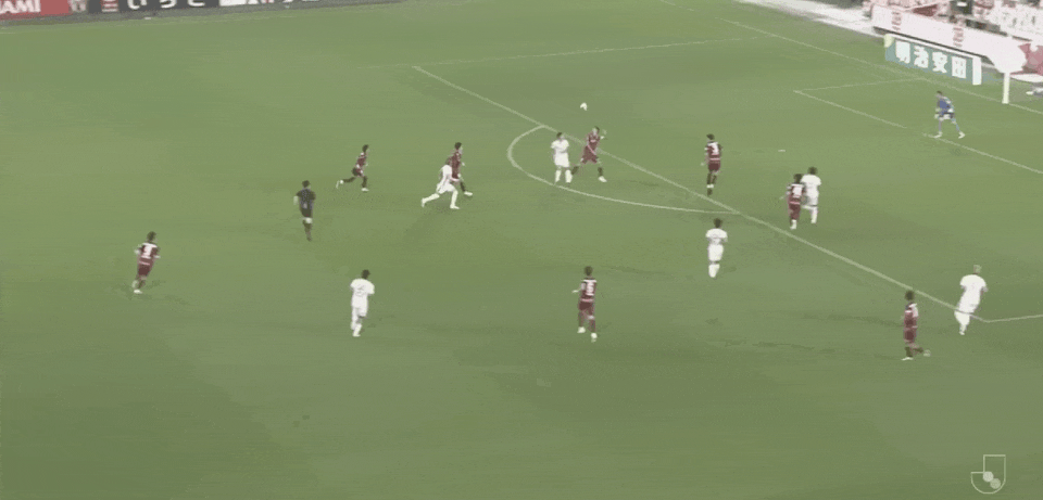 日职联半场：宫代大圣远射造险，神户胜利船暂0-0广岛三箭