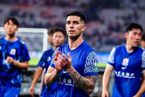 九游官网入口充值-跟队：安德烈-路易斯腰伤影响到右腿，因此过去6周仅打进一粒点球