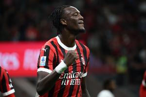 九游官网入口充值-亚伯拉罕：非常高兴我能有所贡献，这确实是一个非常困难的赛季