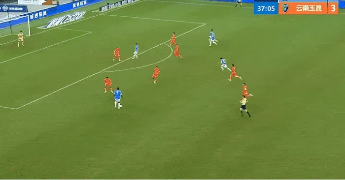 九游官网入口地址-戴伟浚策动，韦斯利传球卡尔采夫劲射，新鹏城1-3玉昆